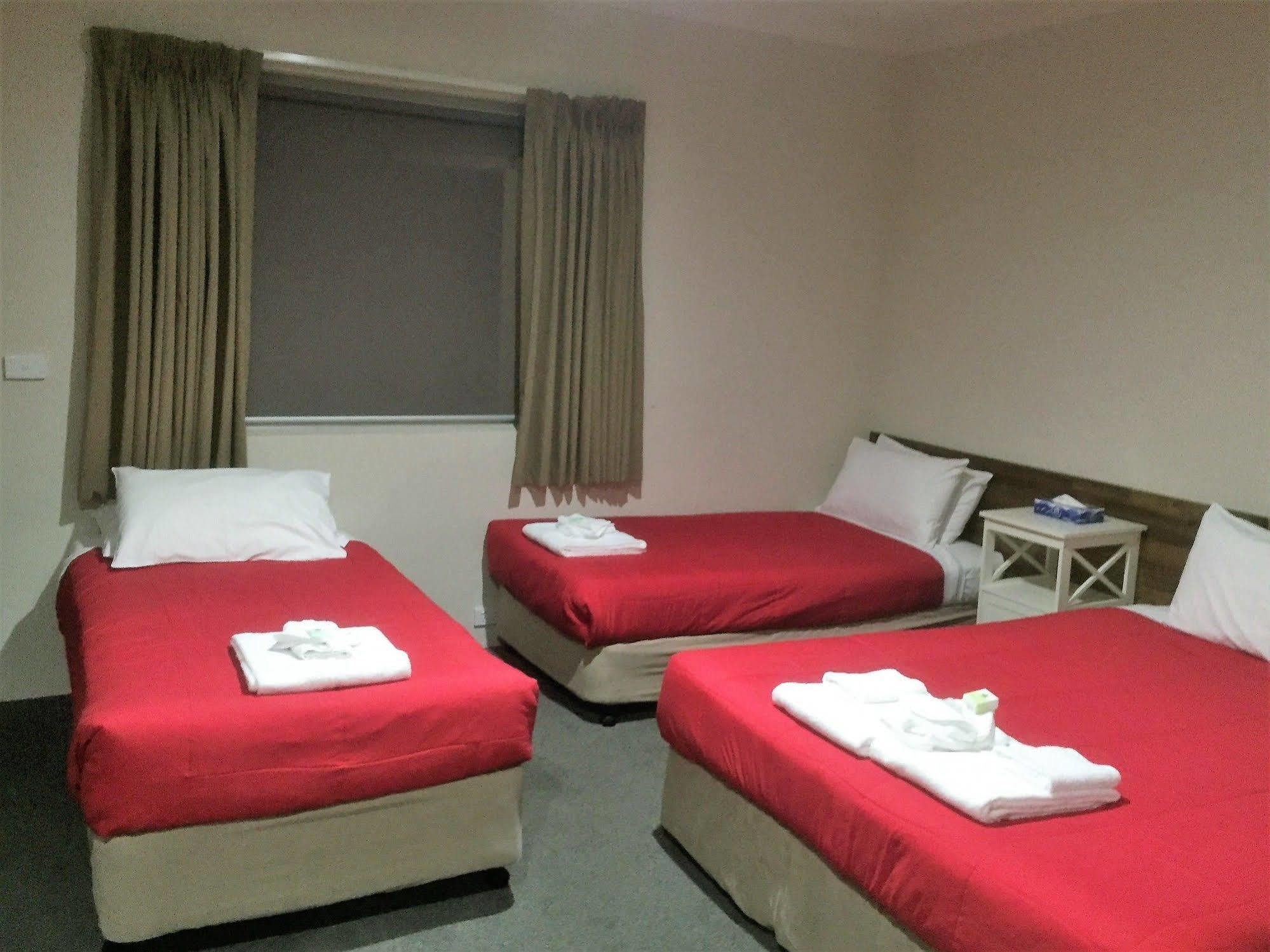 Murray Valley Motel Wodonga Kültér fotó